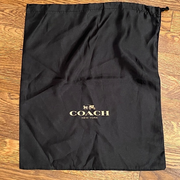 Coach metallic gold zip around wallet - Picture 13 of 13